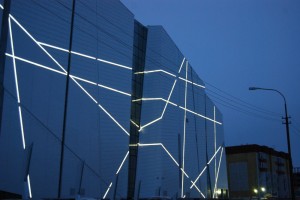 Outdoor em movimento - Vershina Trade & Entertainment Centre