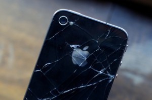 Vidro do iPhone 4 quebrado