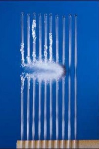 Arte em estilhaços de vidro, por Alan Sailer