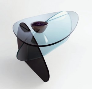 Mesa de centro em vidro por Tonelli Design - Linha kat