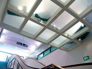 Piso de vidro leitoso
