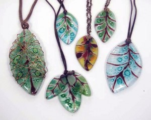 Jóias em vidro Vitreria Luciana Guimarães