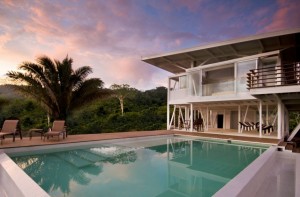 Piscina Casa ISEAMI - Robles Arquitetos - Costa Rica