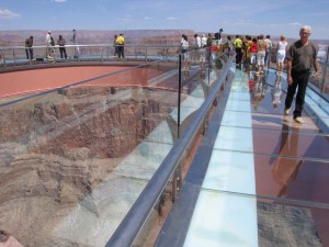 Skywalk - Passarela de Vidro sobre Grand Canyon