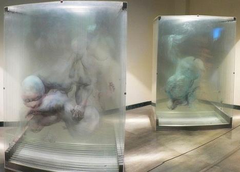 Pintura 3D em vidro por Xia Xiaowan