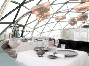 Restaurante EVO do Hotel Hesperia Tower em Barcelona - Arquiteto Richard Rogers
