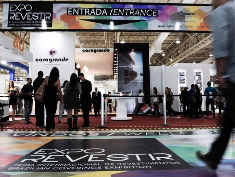 EXPO REVESTIR completa 10 anos e apresenta soluções inovadoras em vidro