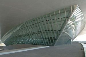 Fachada Unitizada do Aeroporto Internacional de Carrasco, no Uruguai