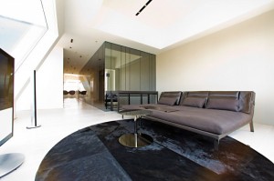 Sala de TV do Apartamento PH New York por Innocad