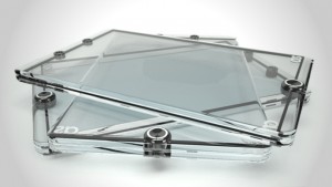 Tablet e Smartphone de Vidro por Andrew Solesbury