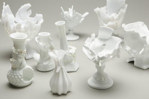 esculturas-de-vidro-por-amber-cowan-reincarnate-to-wreckage-2011
