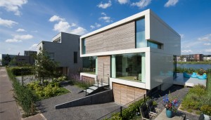 fachada-traseira-de-casa-em-IJburg-amsterda-por-marc-arquitetos