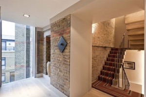 casa-em-londres-construida-em-torre-de-agua
