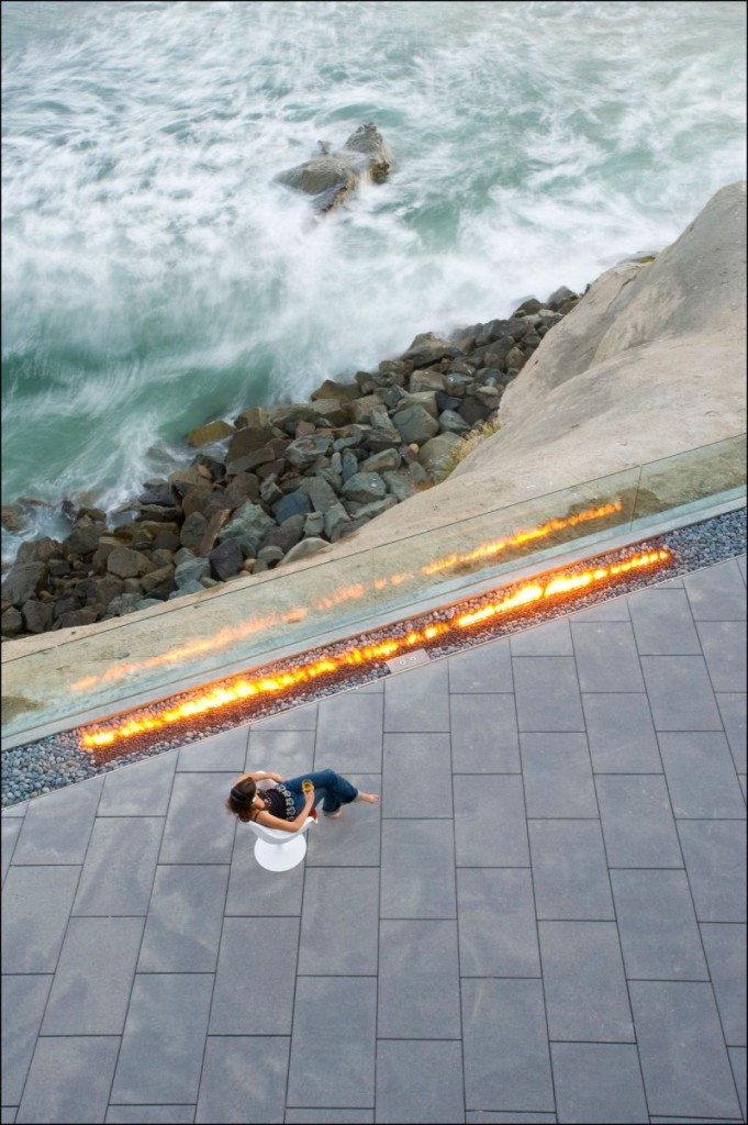 casa-sobre-encosta-em-la-jolla-san-diego-pelo-arquiteto-jonathan-segal