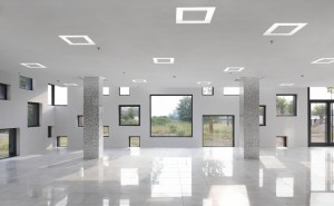 janelas-do-edificio-comercial-cube-tube-por-sako-arquitetos