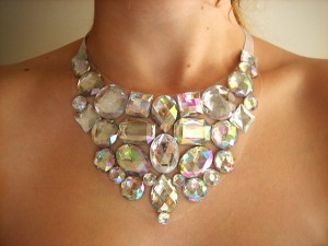 maxi-colar-em-cristal-por-natalie smith-da-sparklebeastdesign