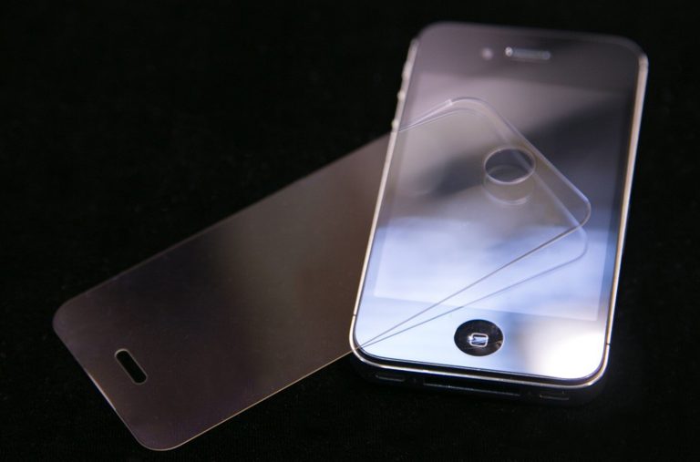 Sapphire Glass, o futuro das telas de smartphones (vídeo)
