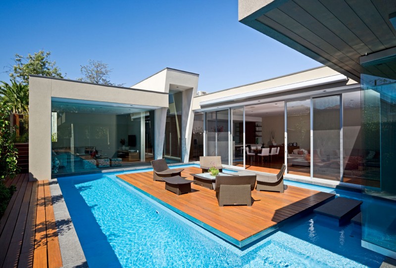 projeto-de-piscina-com-deck-de-madeira-em-ilha-casa-em-canterbury-australia