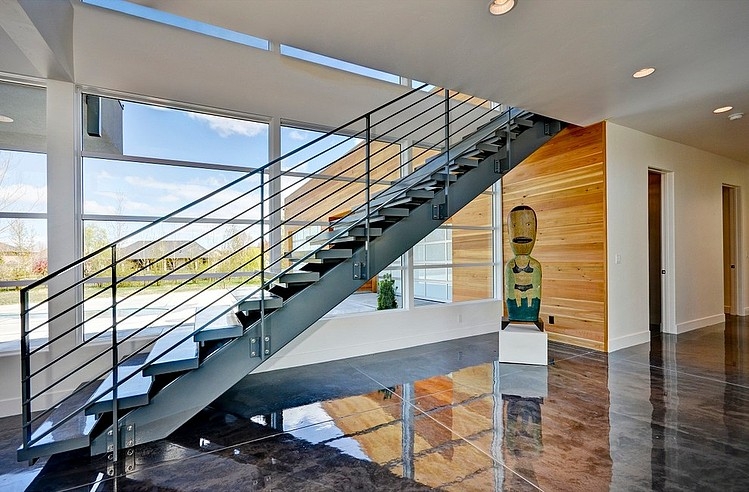 decoracao-clean-e-minimalista-escada-de-casa-em- treasure-valley-idaho-por-tradewinds