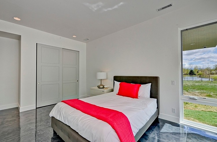 decoracao-clean-e-minimalista-quarto-de-hospedes-casa-em- treasure-valley-idaho-por-tradewinds