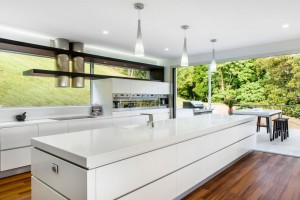 cozinha-integrada-com-jardim-por-sublime