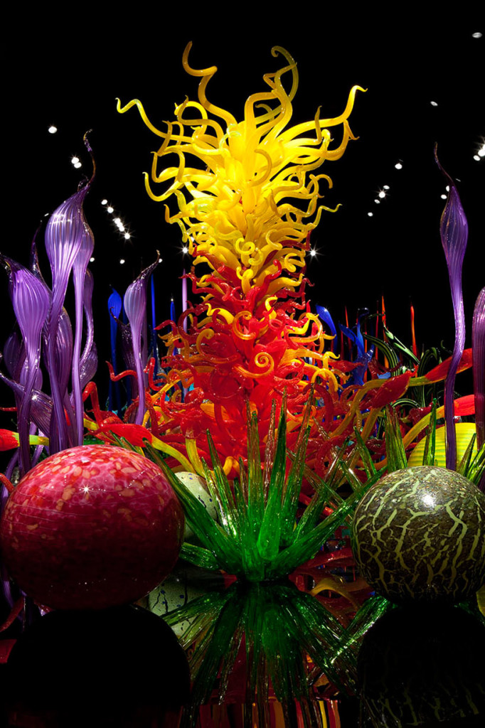 instalacao-de-arte-em-vidro-por-dale-chihuly