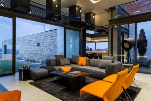 decoracao-amarela-casa-em-pretoria-africa-do-sul