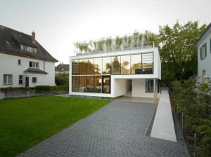 fachada-de-vidro-termoacustico-casa-em-karlsruhe-alemanha
