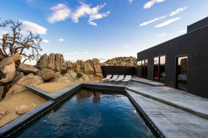 paisagismo-piscina-casa-em-palm-springs-california