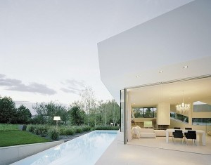 projeto-de-piscina-borda-infinita-casa-em-viena-na-austria