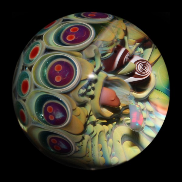 bola-de-gude-artistica-por-mike-gong