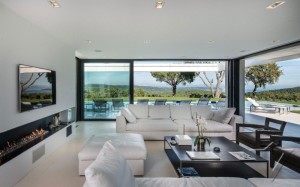 decoracao-sala-de-estar-casa-em-saint-tropez
