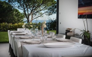 decoracao-sala-de-jantar-casa-em-saint-tropezdecoracao-sala-de-jantar-casa-em-saint-tropez