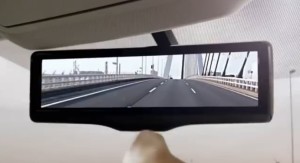 retrovisor-inteligente-com-tela-lcd-da-nissan