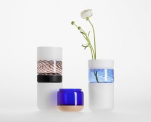 vasos-de-flores-coloridos-por-maija-puoskari
