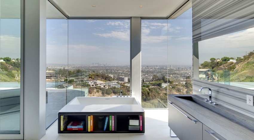 banheiro-envidracado-casa-em-hollywood