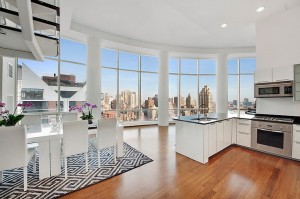 decoracao-cozinha-integrada-cobertura-em-manhattan-nova-york