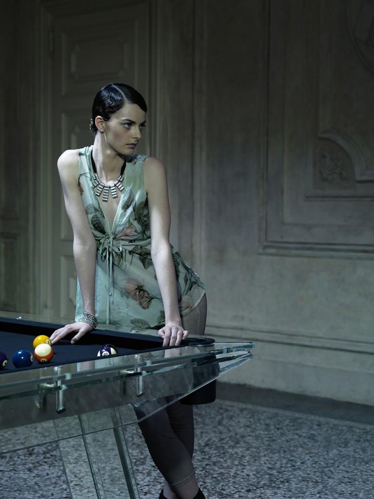 mesa-de-bilhar-de-vidro-filotto-adriano-design