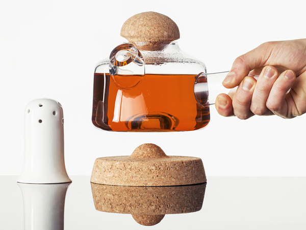 chaleira-de-vidro-upon-teapot