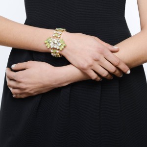 bracelete-com-pedras-de-vidro