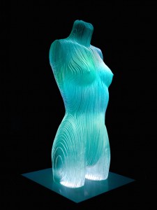 escultura-humana-em-vidro