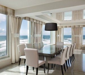 decoracao-sala-de-jantar-decorada-em-tons-de-bege