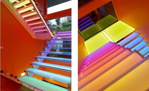 escada-de-vidro-com-led