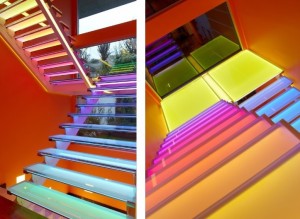 escada-de-vidro-com-led