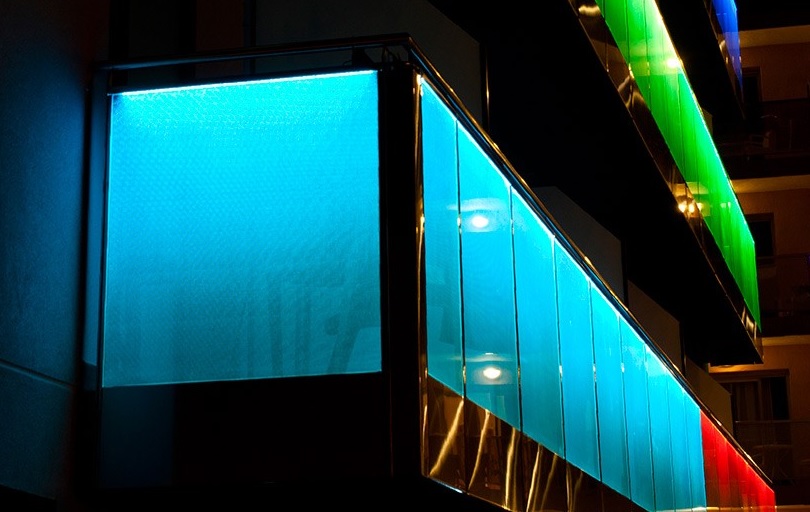 guarda-corpo-em-vidro-led
