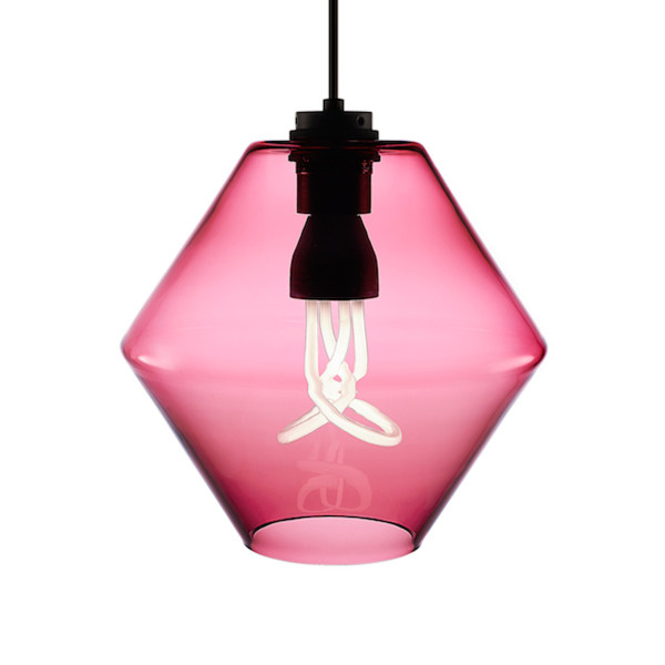 luminarias-pendentes-em-vidro-rosa