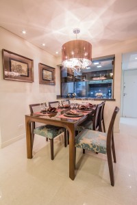 sala-de-jantar-com-passa-pratos