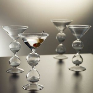 taca-de-martini-com-ampulheta