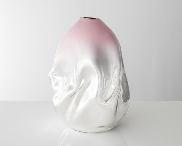 vaso-de-vidro-rosa-com-efeito-cromado