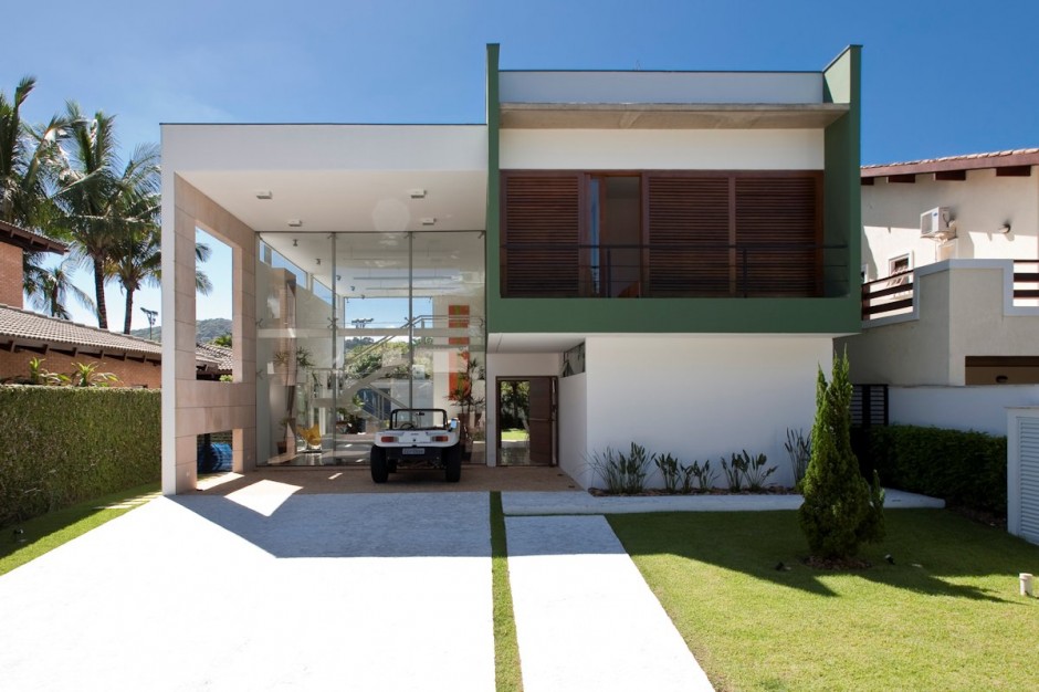 fachada-de-vidro-estrutural-spider-glass-casa-no-guaruja-sao-paulo